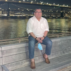 Meet your Posher, Marvin arturo